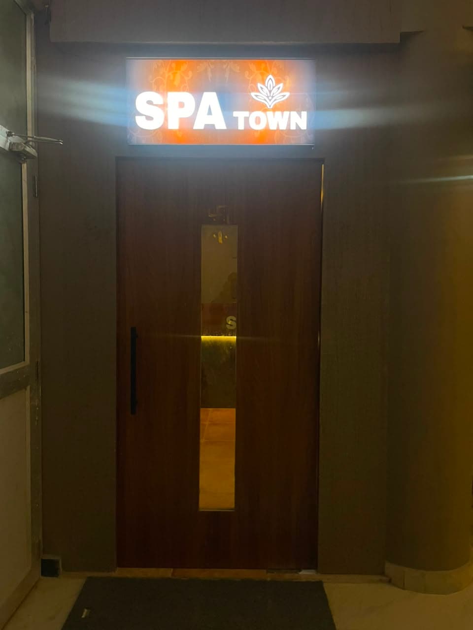 Spa Town Gallery 6