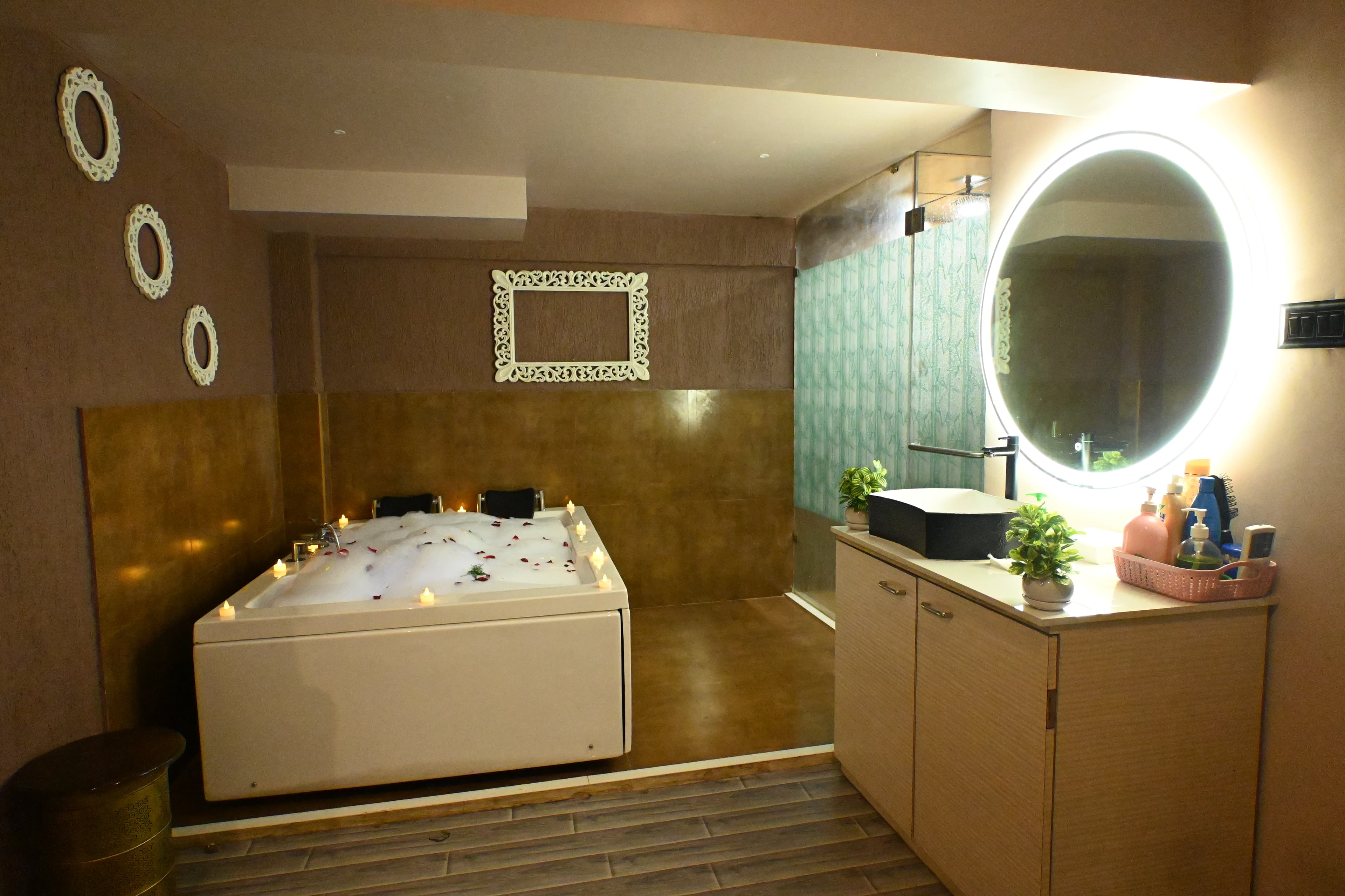 Spa Town Gallery 4
